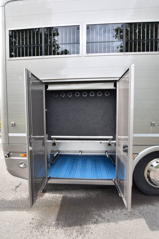Camion per Cavalli Roelofsen  2013 Occasione