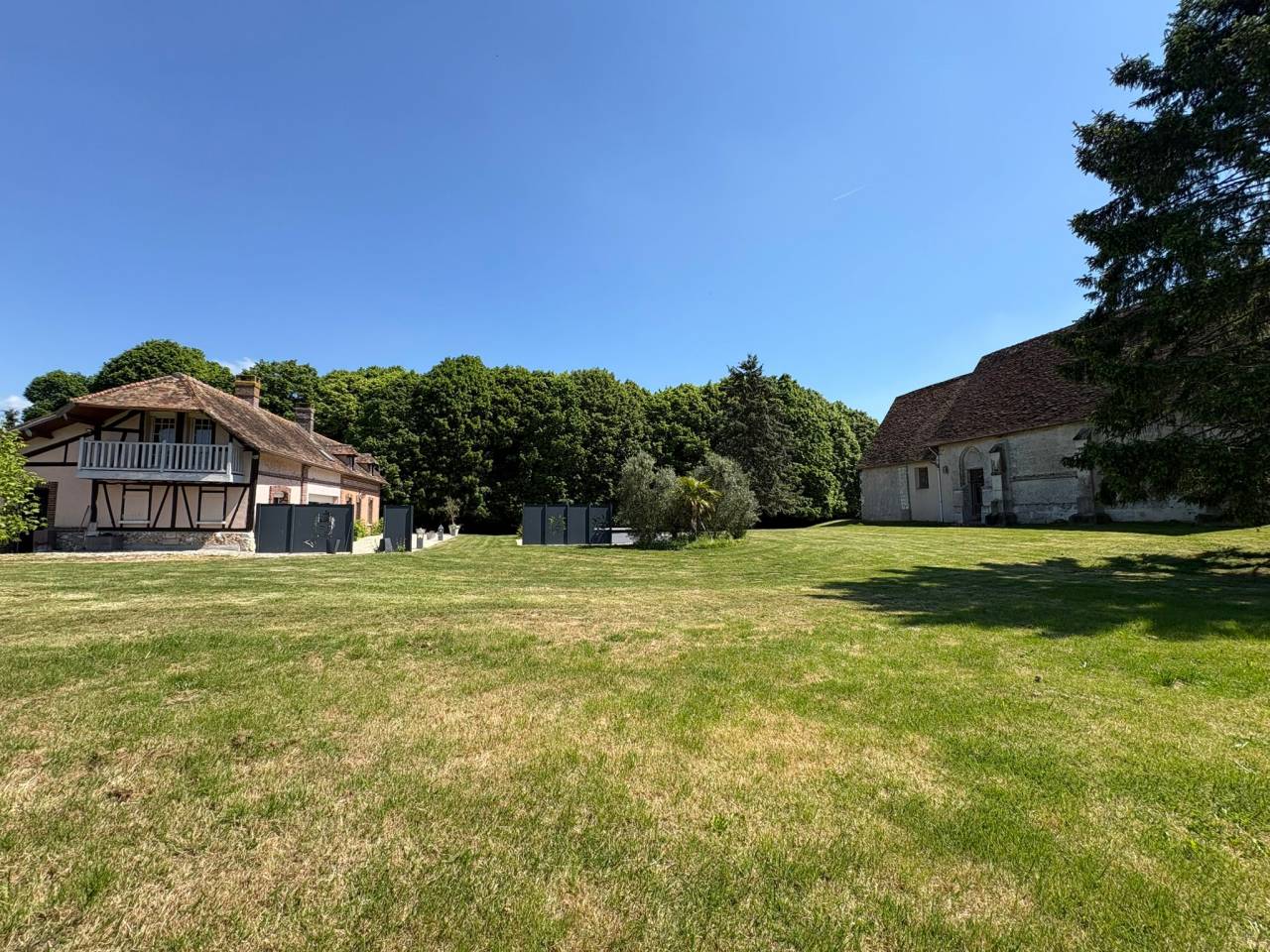 Propriet&agrave; equestre In vendita Eure