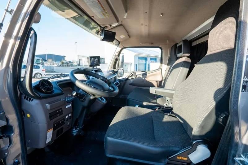 Camion per Cavalli Anka DAIMLER FUSO CANTER 7C18 ANKA POP OUT 2026 Nuovo