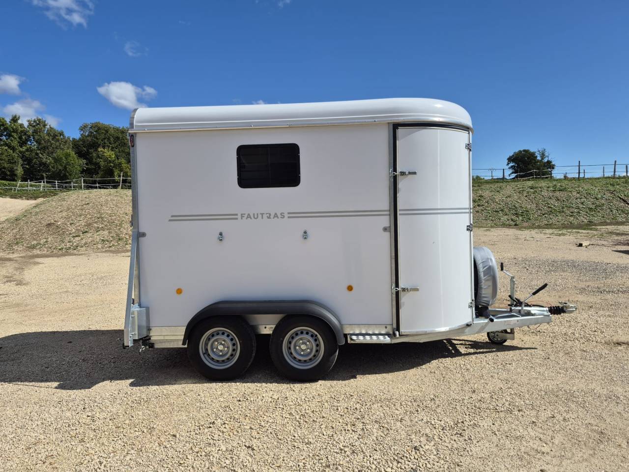 Trailer Fautras Oblic +2 2 Cavalli 2026 Nuovo