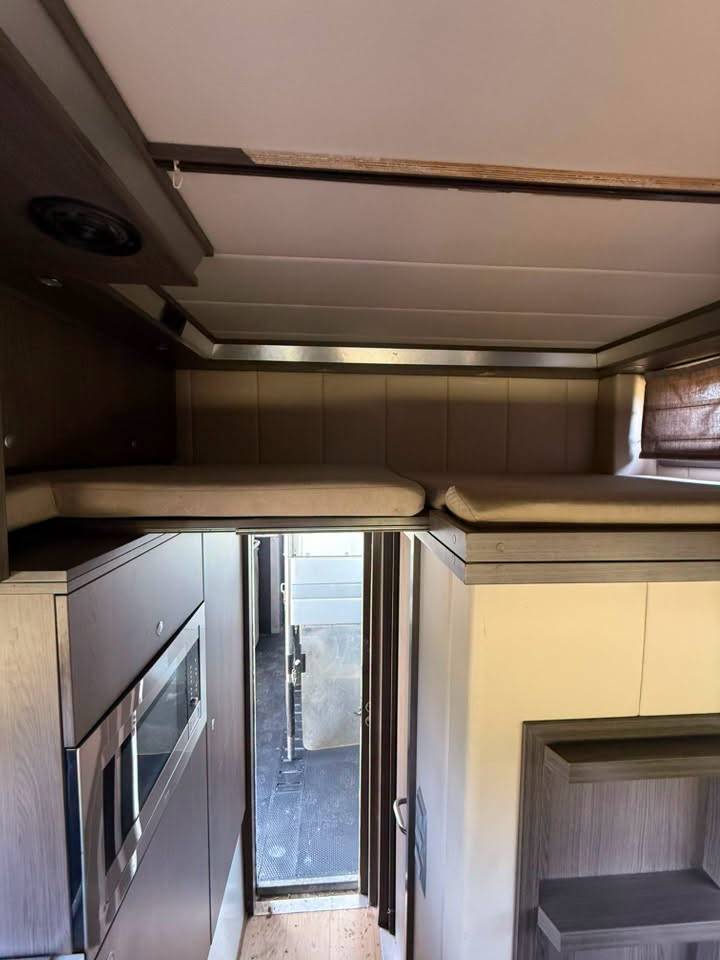 Camion per Cavalli STX iveco stalis 2011 Occasione
