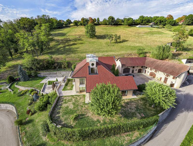 Scuderia per proprietari In vendita Savoie