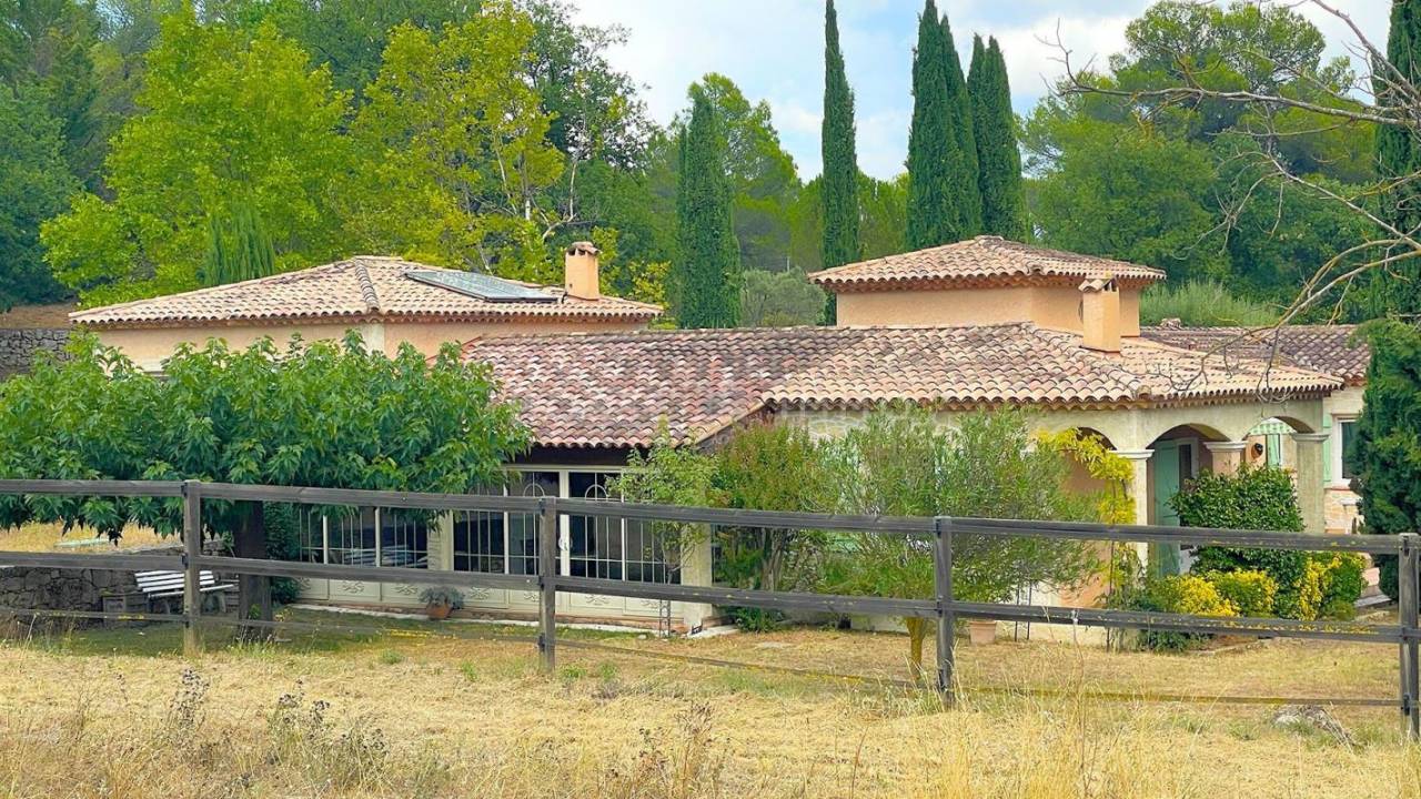 Bella dimora equestre In vendita Var
