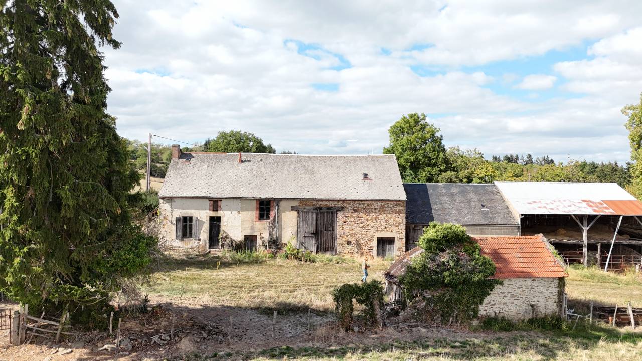 Azienda da restaurare In vendita Creuse