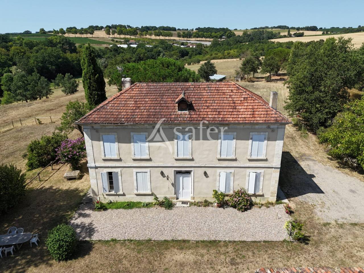 Propriet&agrave; equestre In vendita Gers