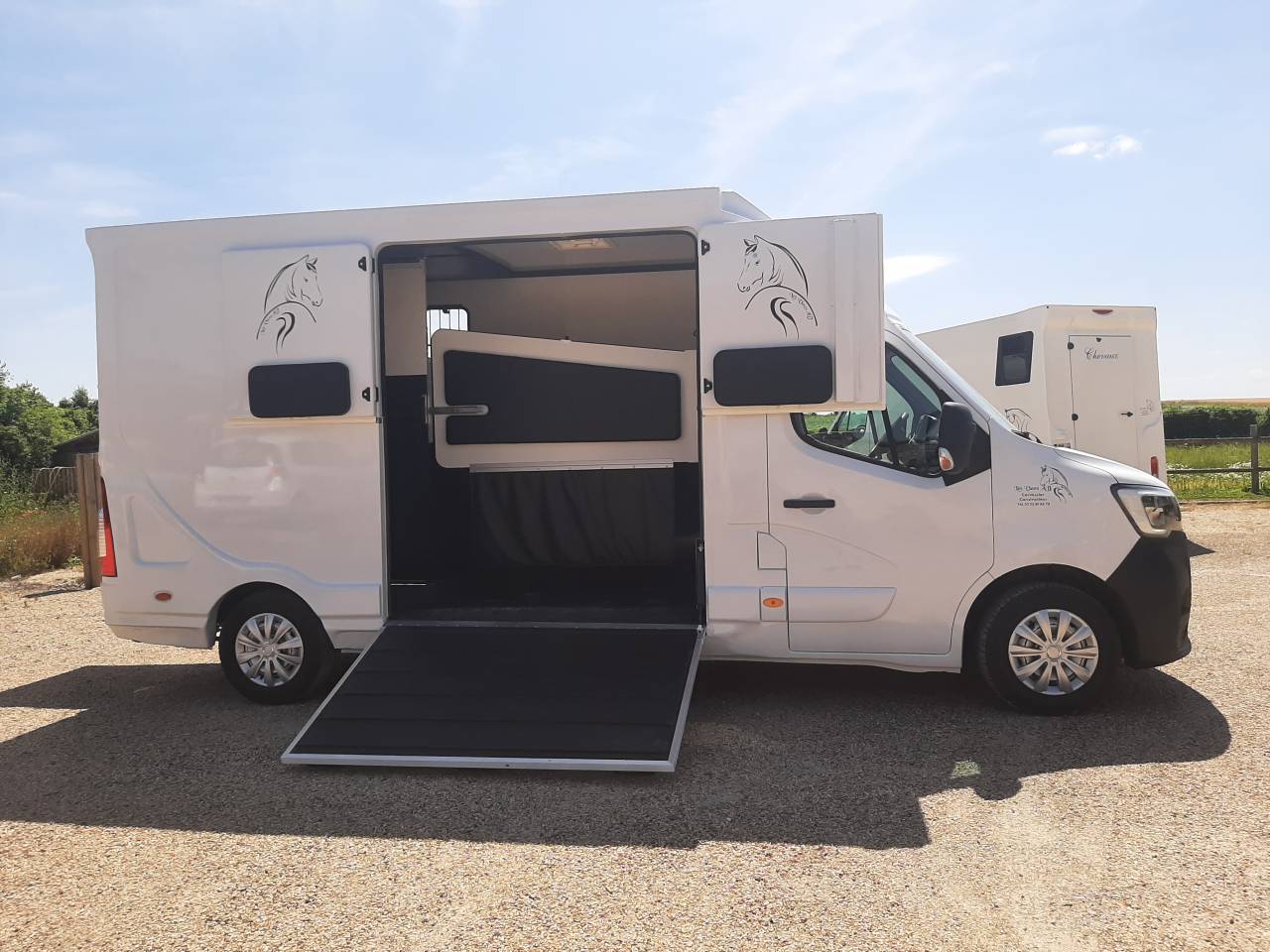 Van per Cavalli Renault Master 2022 Occasione