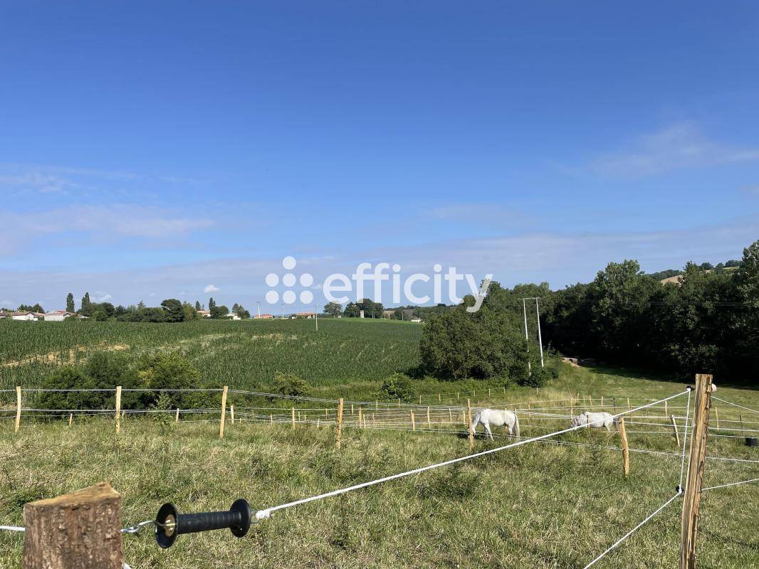 Propriet&agrave; equestre In vendita Gers