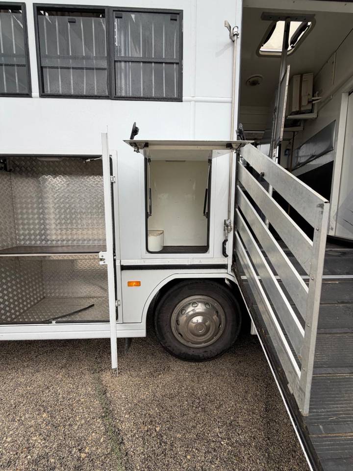 Camion per Cavalli Krismar  2009 Occasione