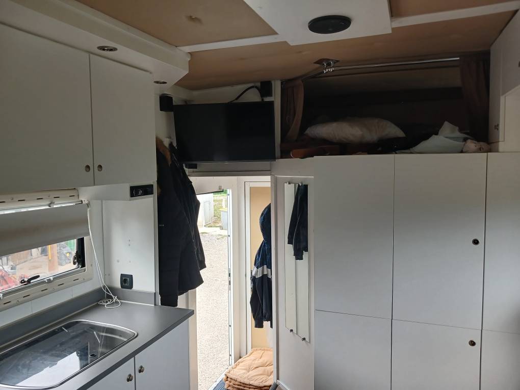 Camion per Cavalli Renault MILDIUM 280 DXI 2008 Occasione