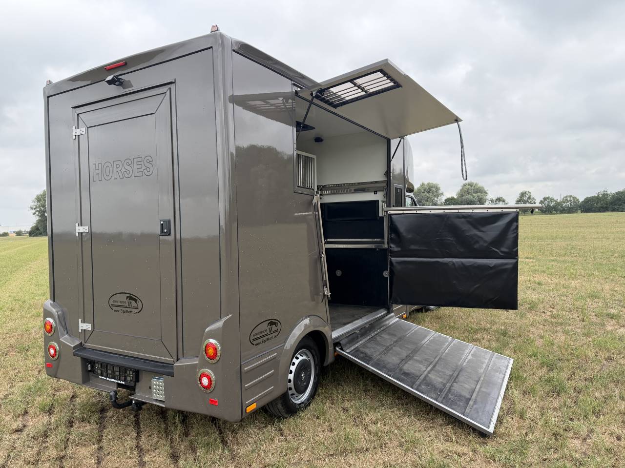 Van per Cavalli Renault Master Equimatt 2022 Nuovo