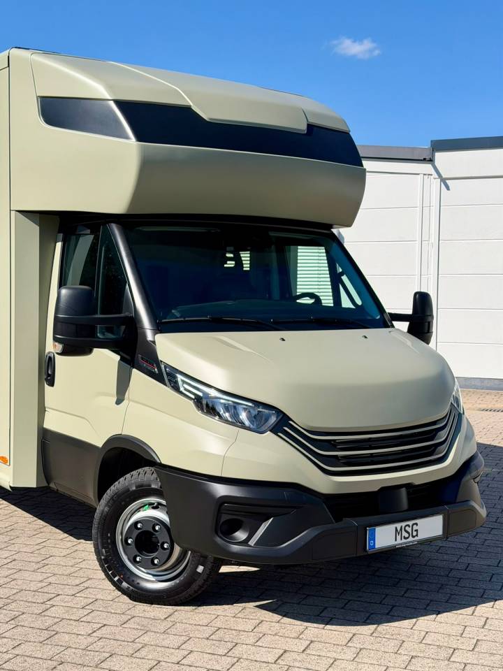 Camion per Cavalli Iveco IVECO DAILY 72.210 MSG COMPETITION C7 2026 Nuovo