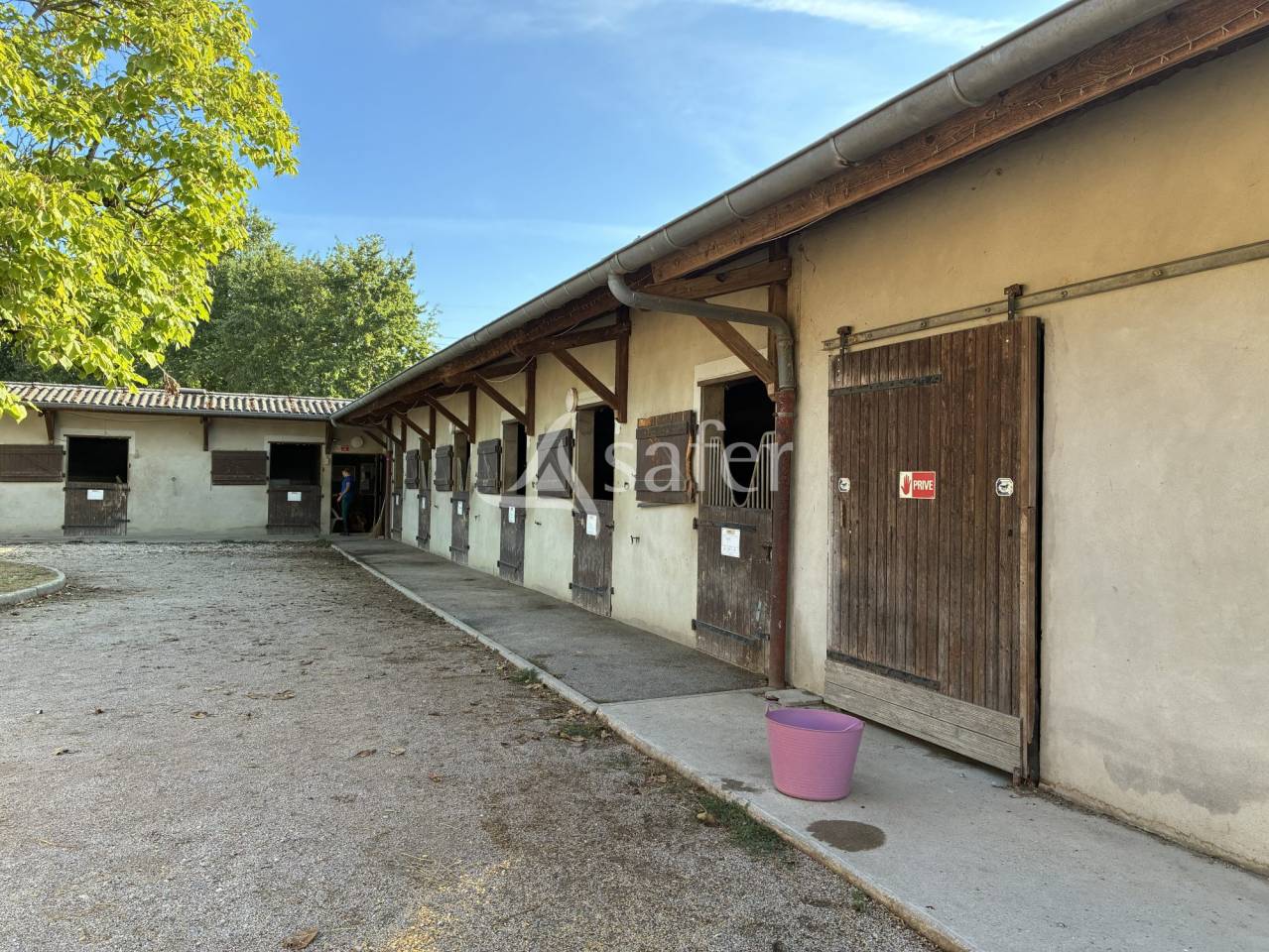 Propriet&agrave; equestre In vendita Sa&ocirc;ne-et-Loire