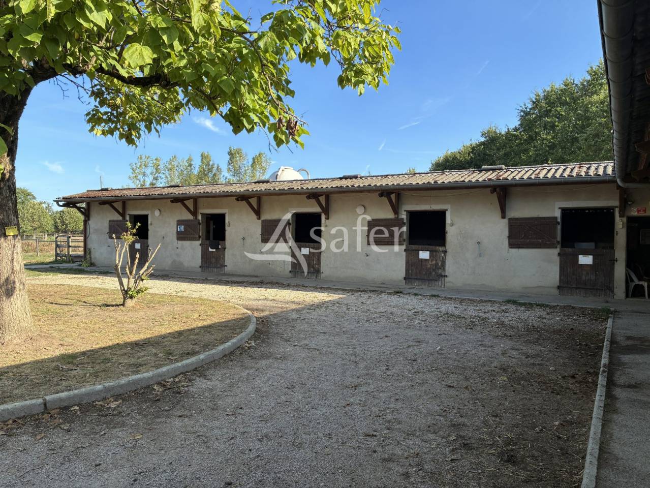 Propriet&agrave; equestre In vendita Sa&ocirc;ne-et-Loire