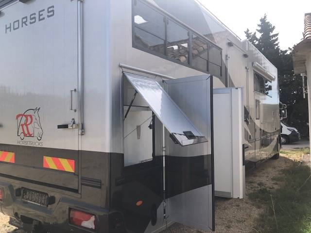 Camion per Cavalli Scania living 2007 Occasione
