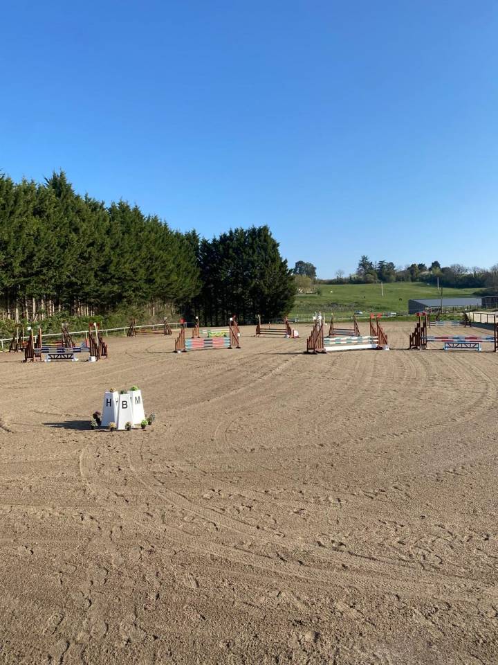 Propriet&agrave; equestre In vendita Gironde