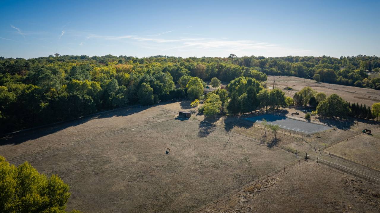 Propriet&agrave; equestre In vendita Gironde