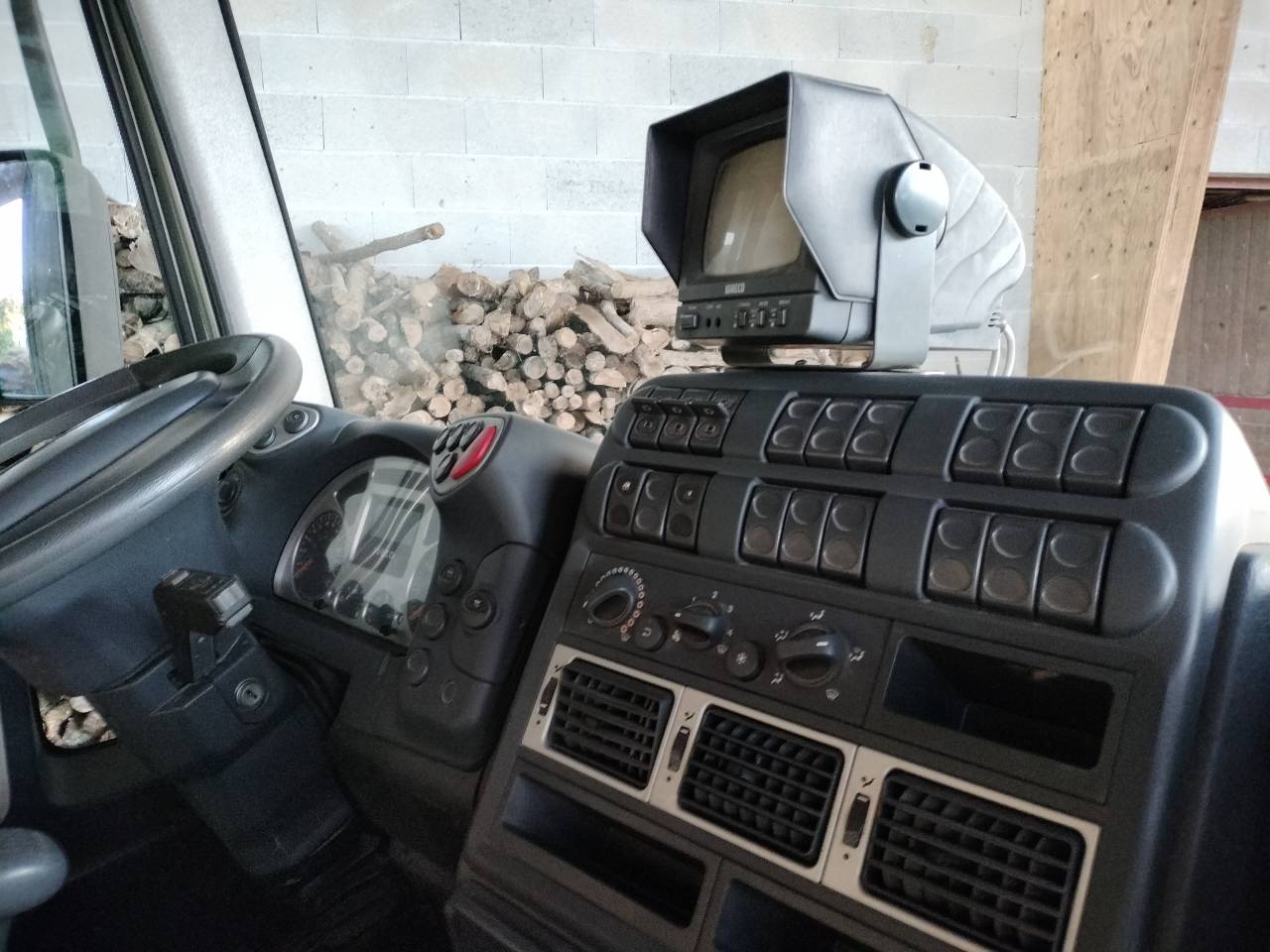 Camion per Cavalli Iveco STEPHEX 2006 Occasione