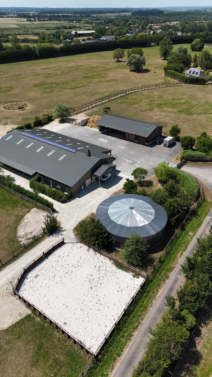 Centro di stagione cavallo In vendita Calvados