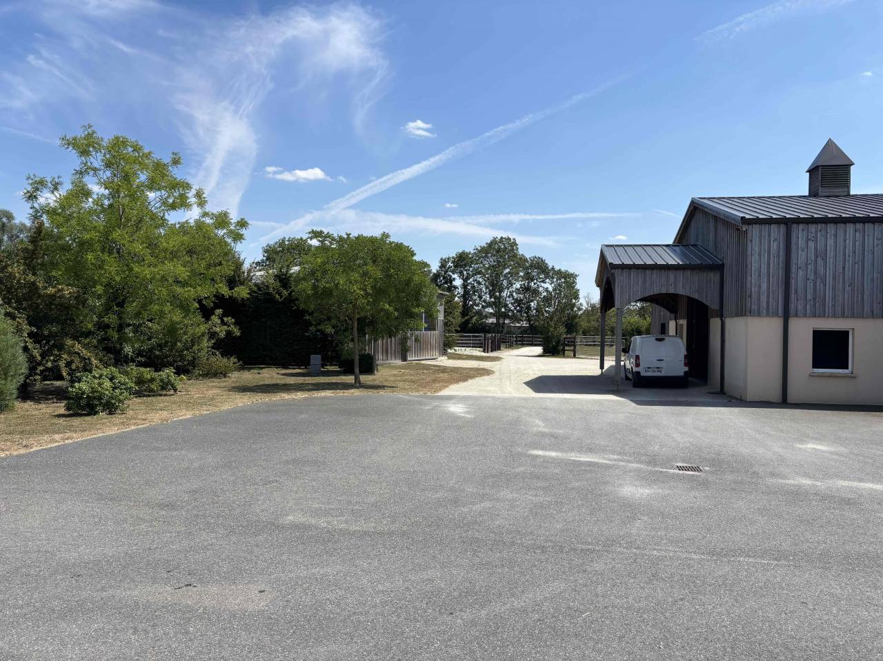 Centro di stagione cavallo In vendita Calvados
