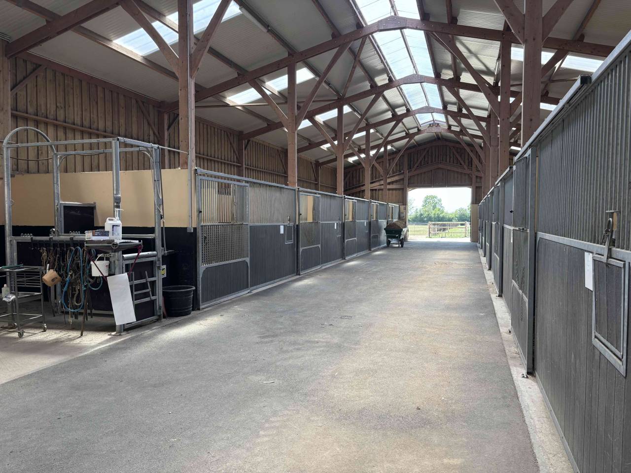 Centro di stagione cavallo In vendita Calvados
