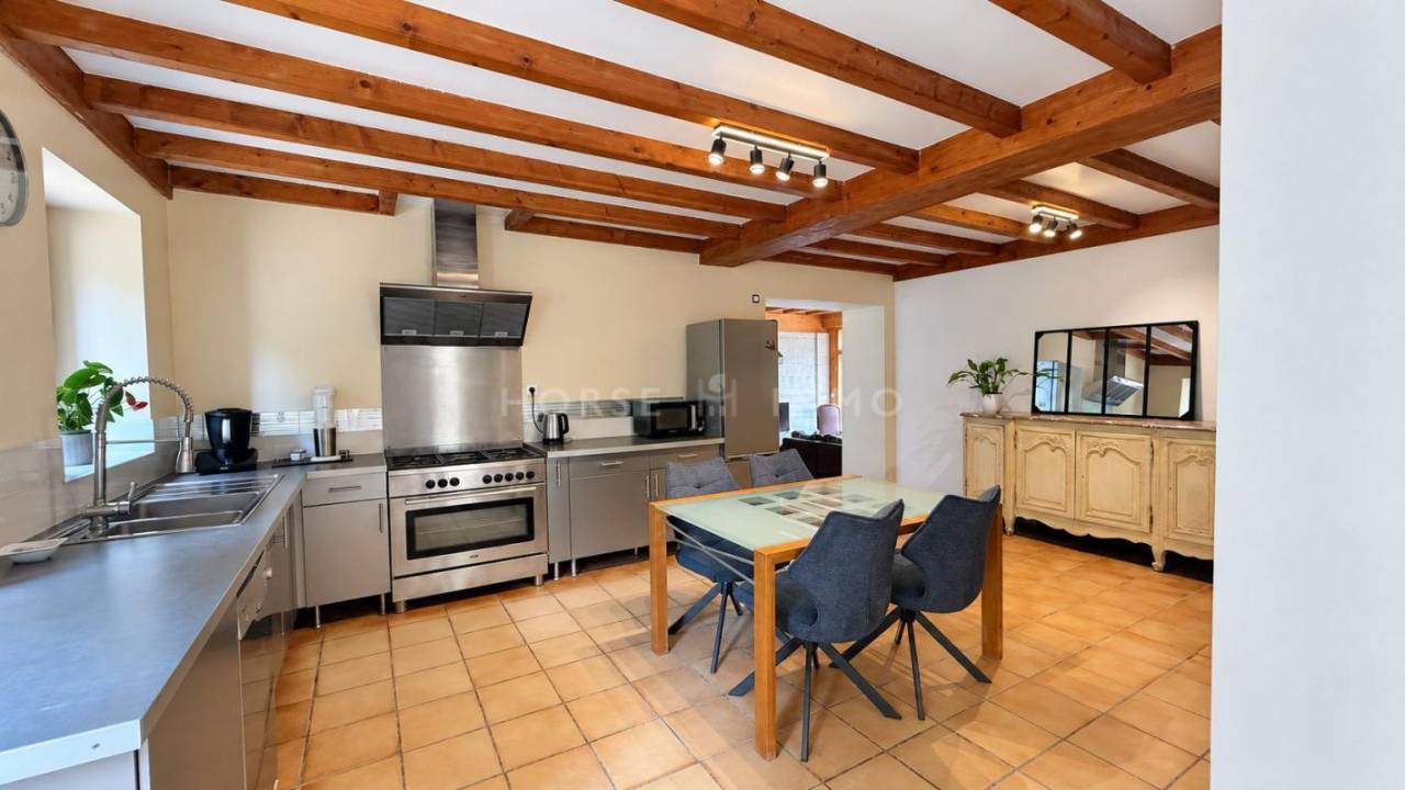 Propriet&agrave; equestre In vendita Haute-Savoie