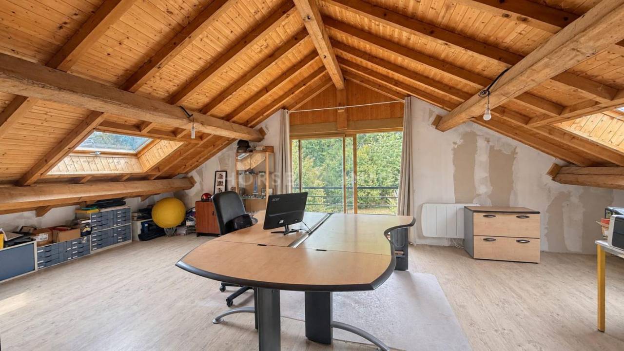 Propriet&agrave; equestre In vendita Haute-Savoie