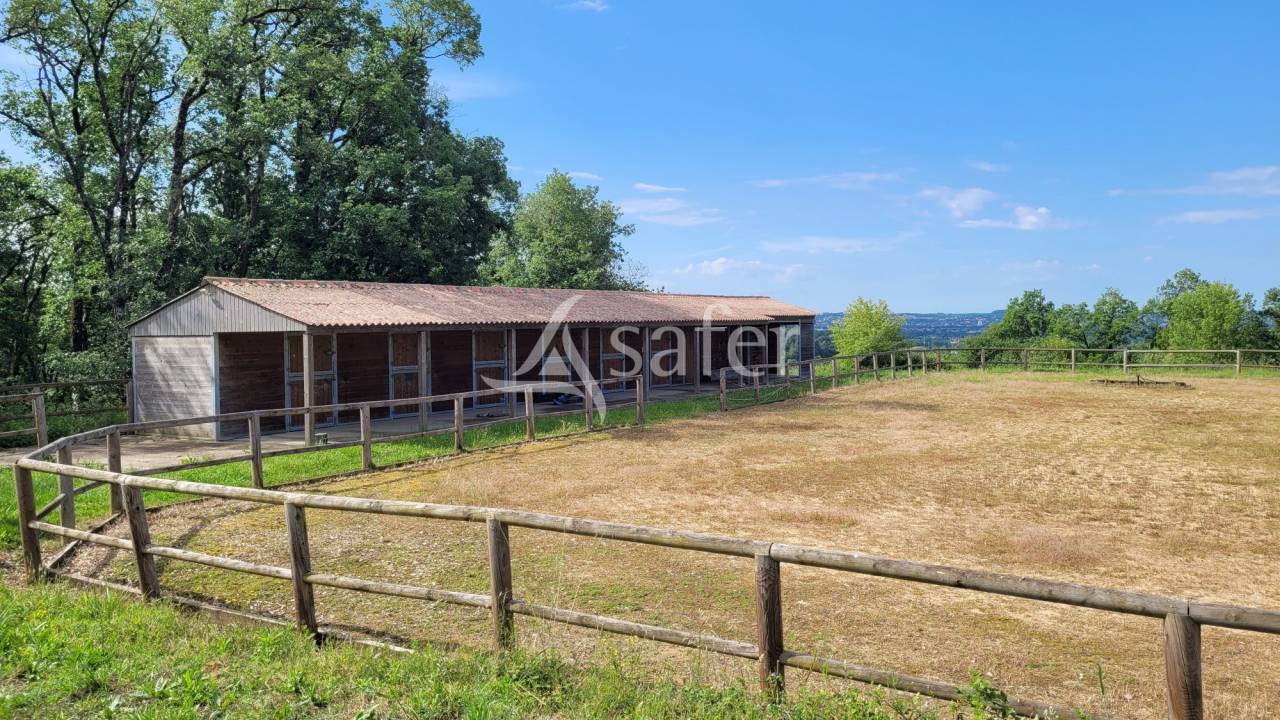 Propriet&agrave; rurale In vendita tarn