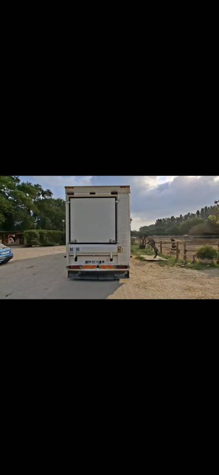 Camion per Cavalli Scania  2005 Occasione