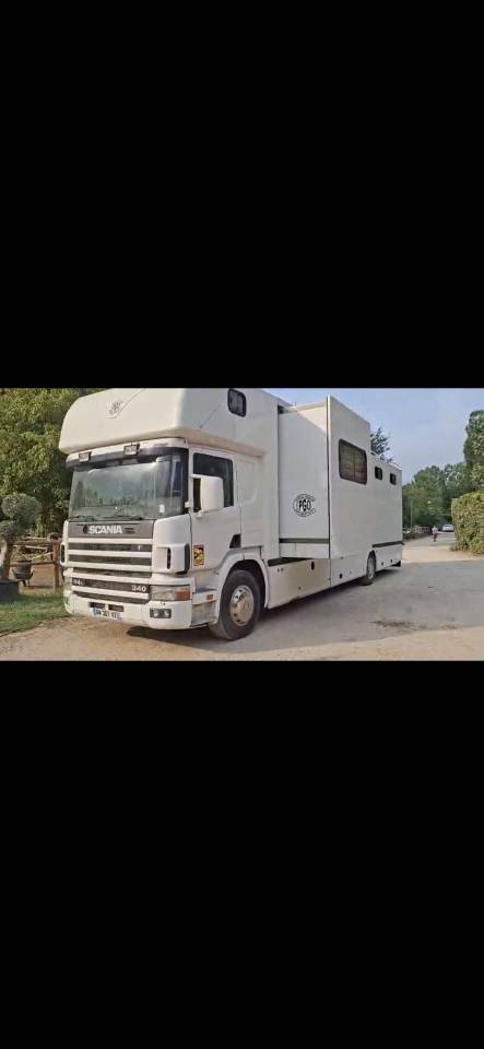 Camion per Cavalli Scania  2005 Occasione