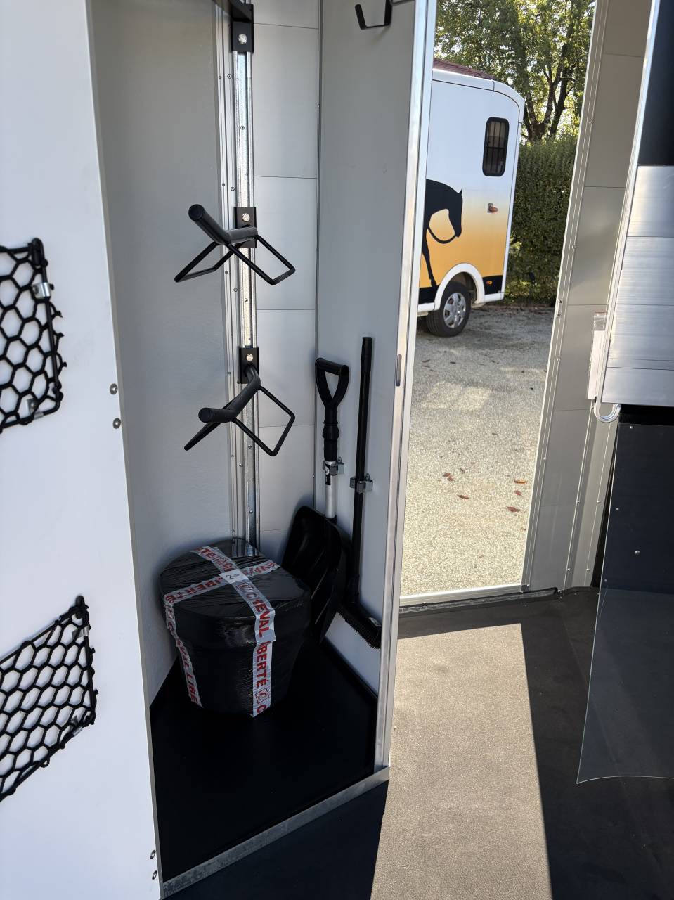 Trailer Cheval Libert&eacute; Touring country  2 Cavalli 2026 Nuovo