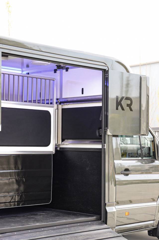 Van per Cavalli Krismar HARAS 2026 Nuovo