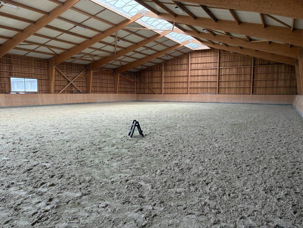 Propriet&agrave; equestre In vendita Calvados
