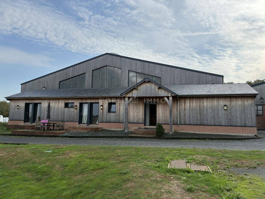 Propriet&agrave; equestre In vendita Calvados