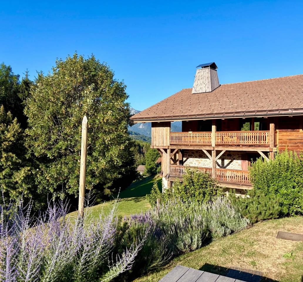 Propriet&agrave; equestre In vendita Haute-Savoie