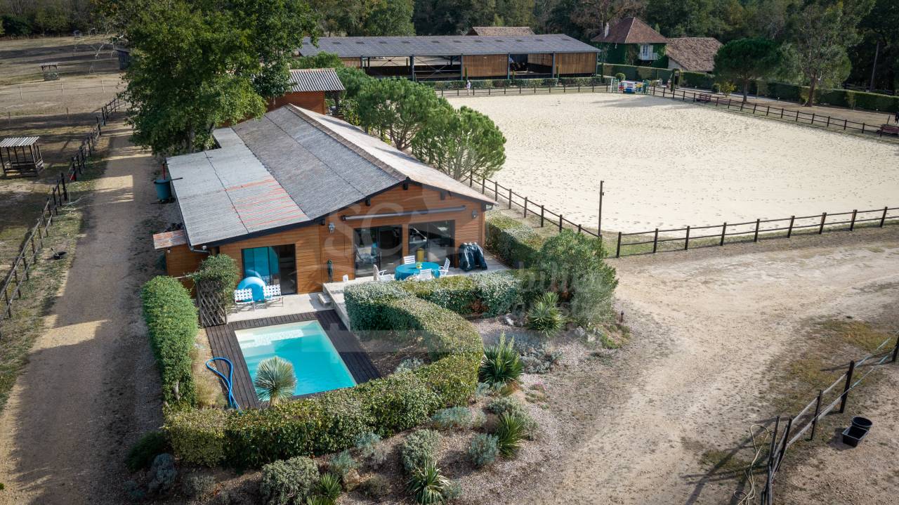 Propriet&agrave; equestre In vendita Dordogne