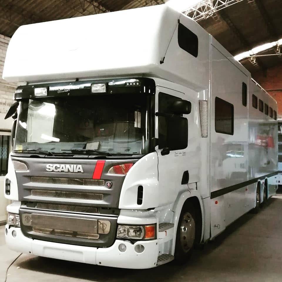 Scania P380 7 cavalli con living