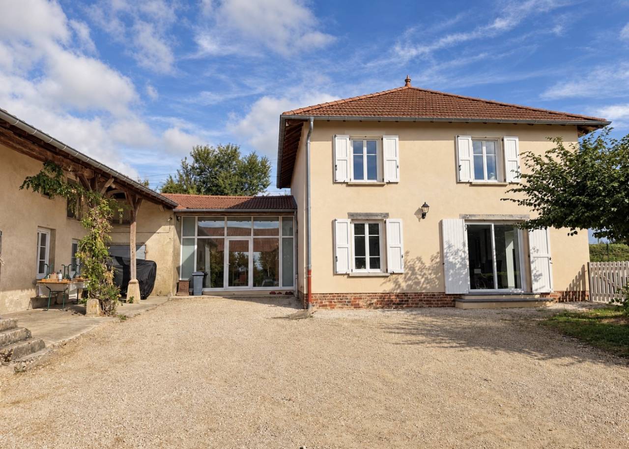 Propriet&agrave; equestre In vendita Ain