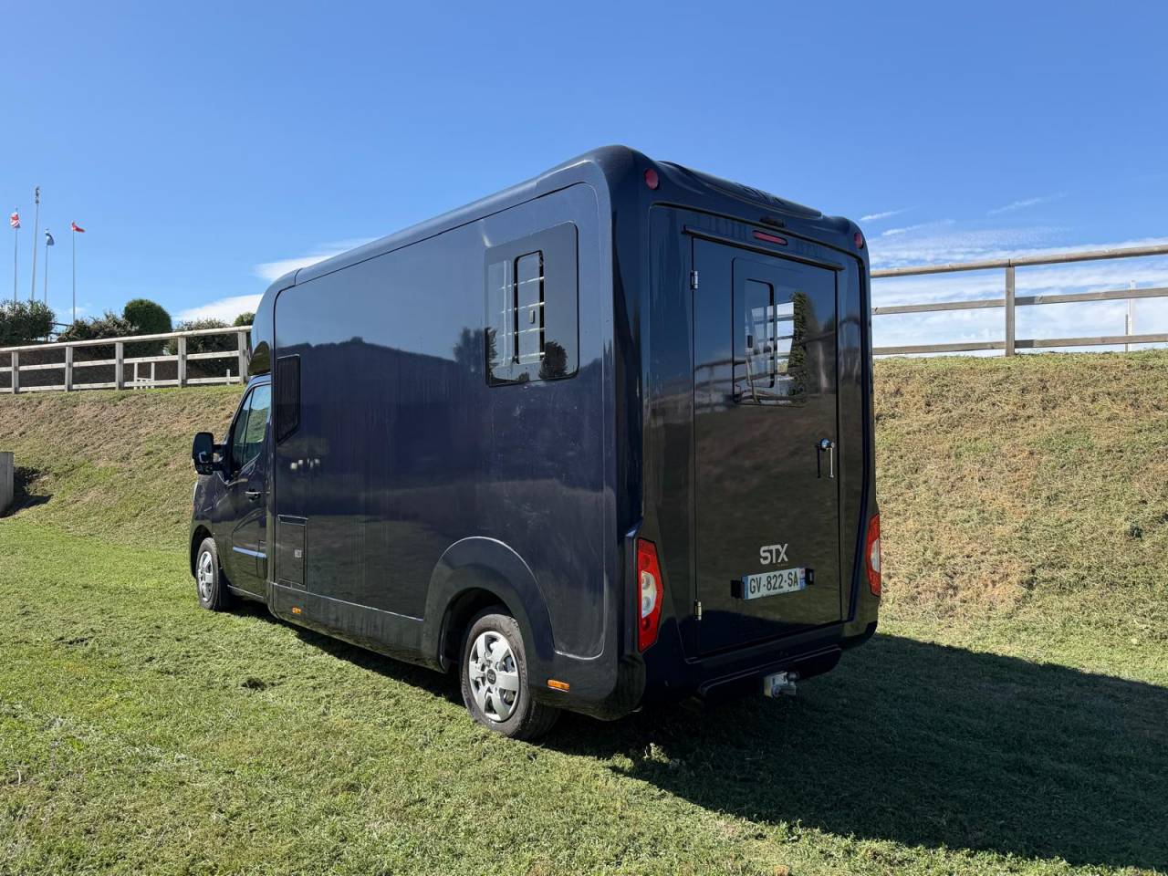 Van per Cavalli STX Renault Master 2024 Occasione