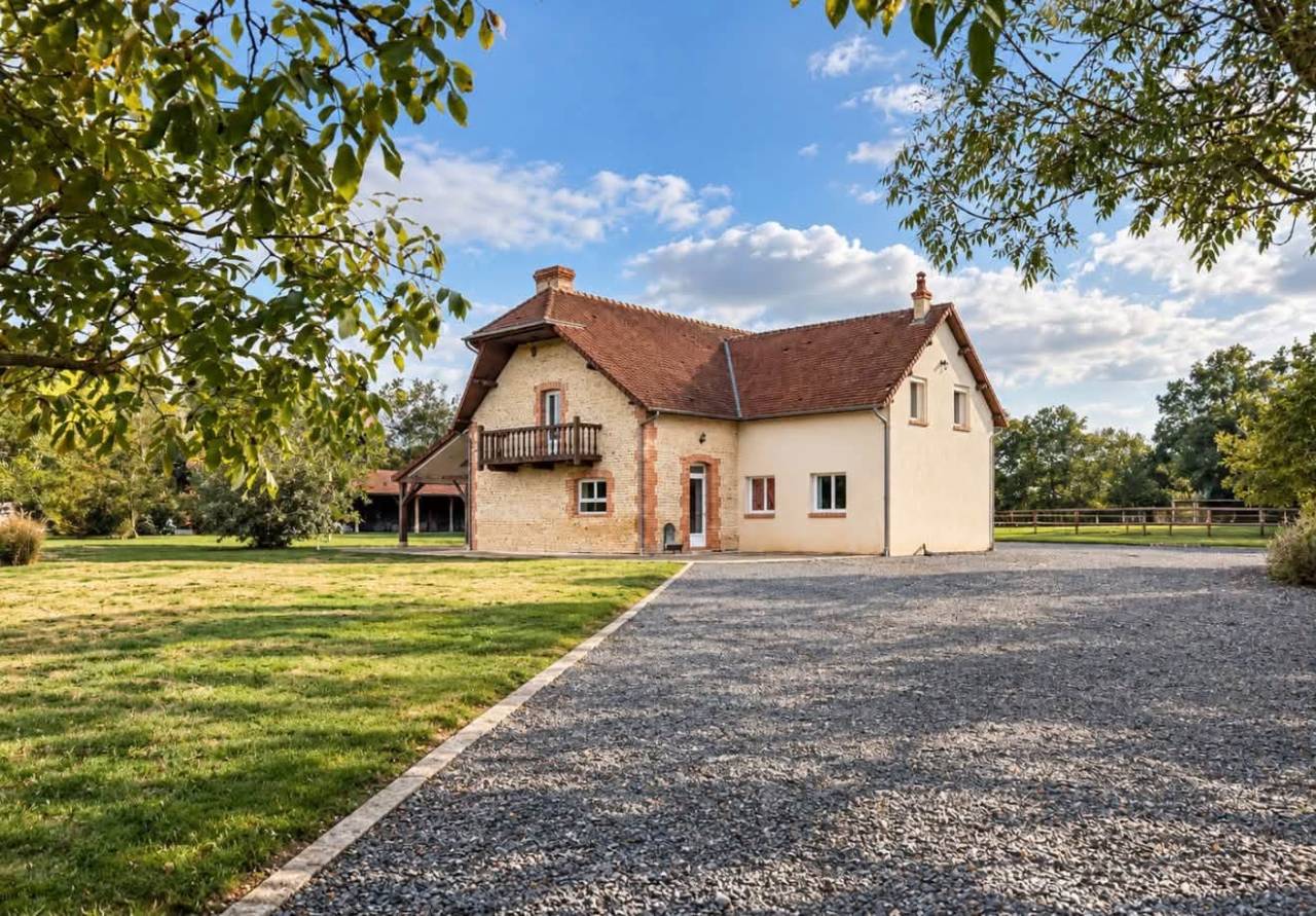 Propriet&agrave; equestre In vendita Calvados
