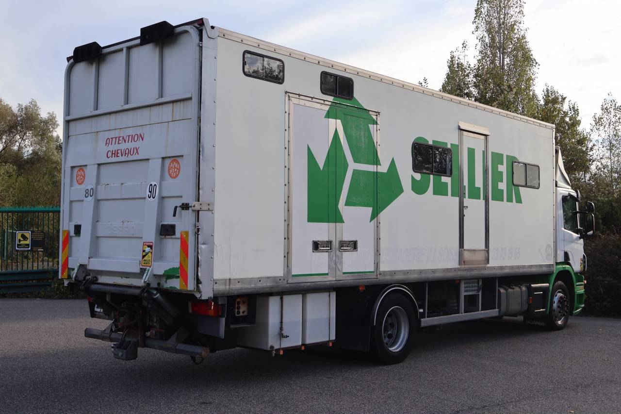 Camion per Cavalli Scania P.310 2005 Occasione