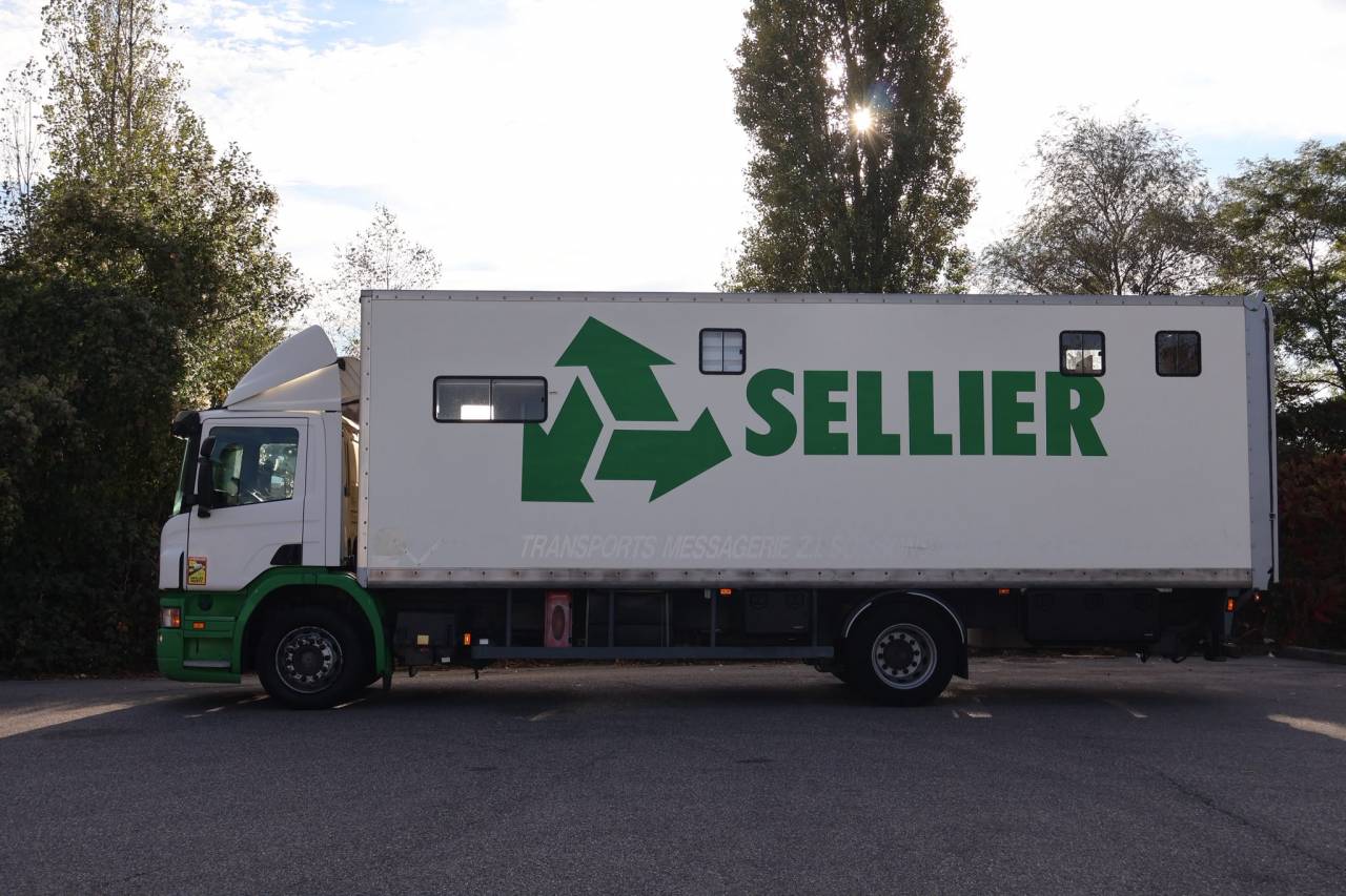 Camion per Cavalli Scania P.310 2005 Occasione