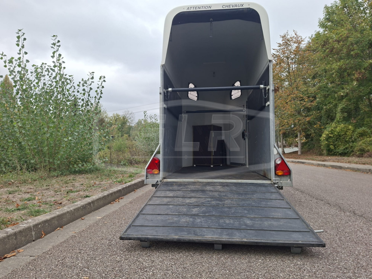 Trailer Cheval Libert&eacute; Gold One White Line 1,5 Cavalli 2020 Occasione