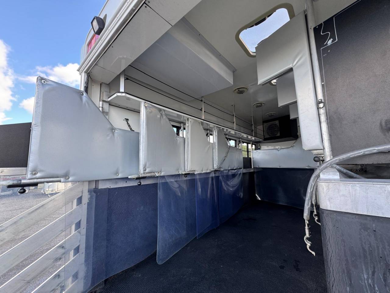 Camion per Cavalli Mercedes KRISMAR 2009 Occasione