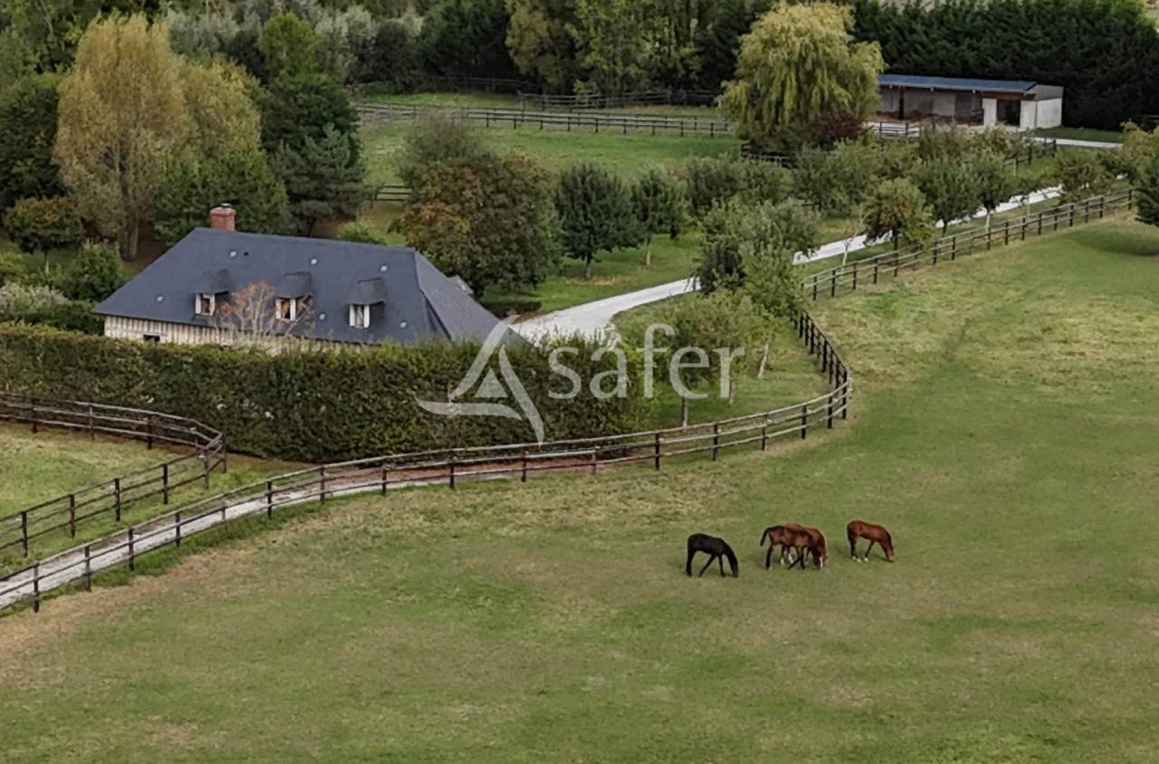 Propriet&agrave; equestre In vendita Calvados