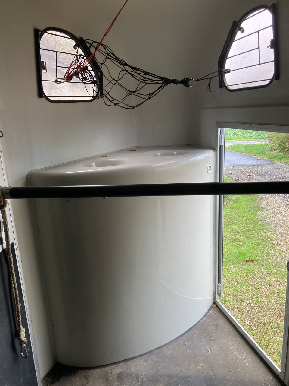 Trailer Cheval Libert&eacute; Gold One Aluline Sellerie 1 Cavallo 2023 Occasione