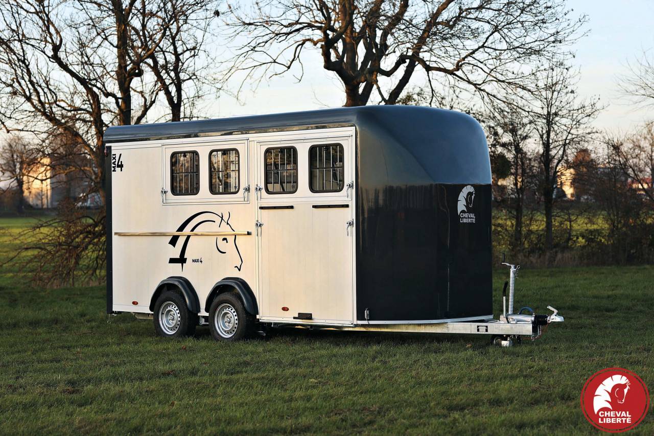 Trailer Cheval Liberté OPTIMAX 4 Cavalli 2024 Nuovo