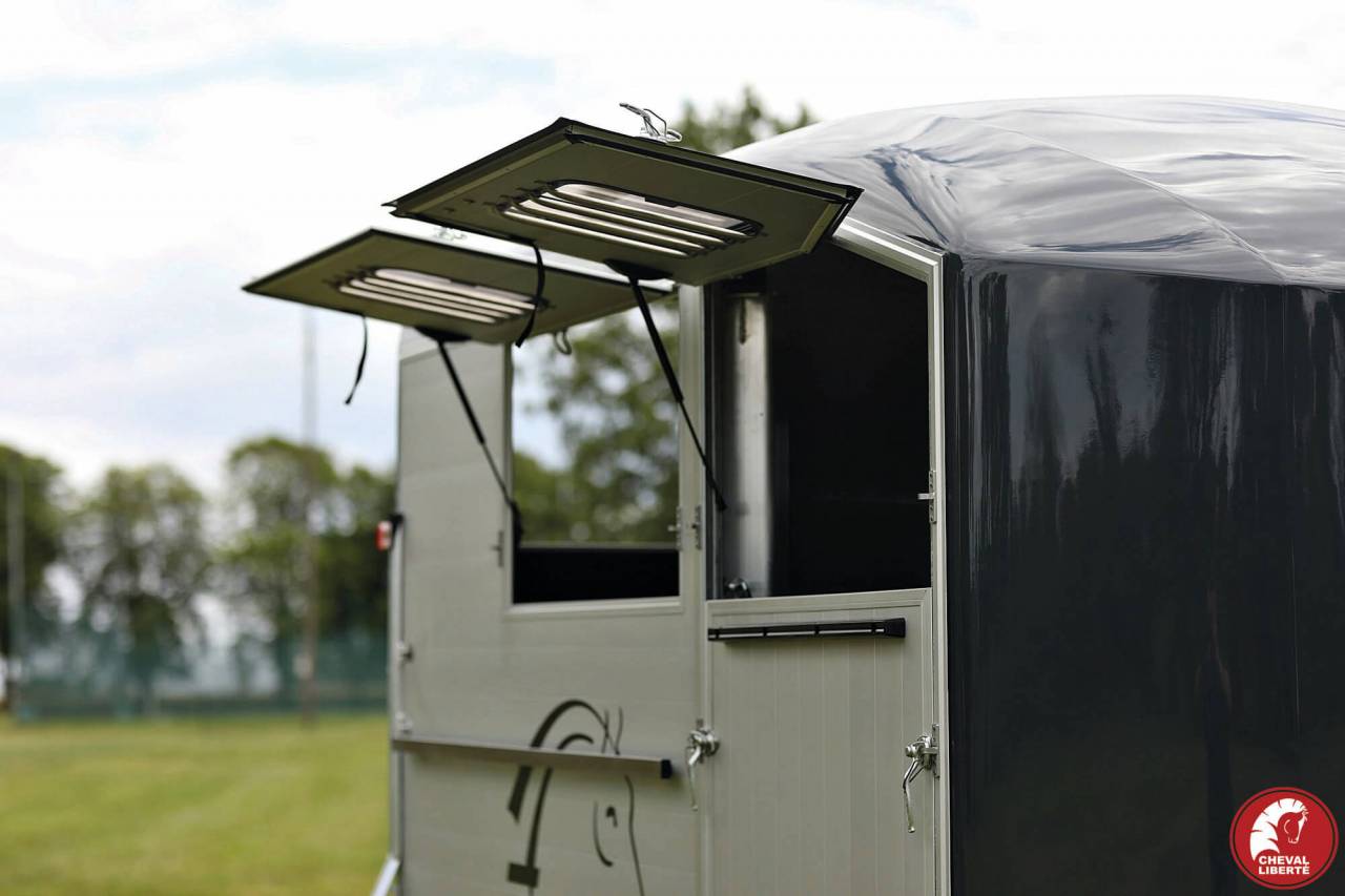 Trailer Cheval Liberté MAXI 2 2 Cavalli 2024 Nuovo
