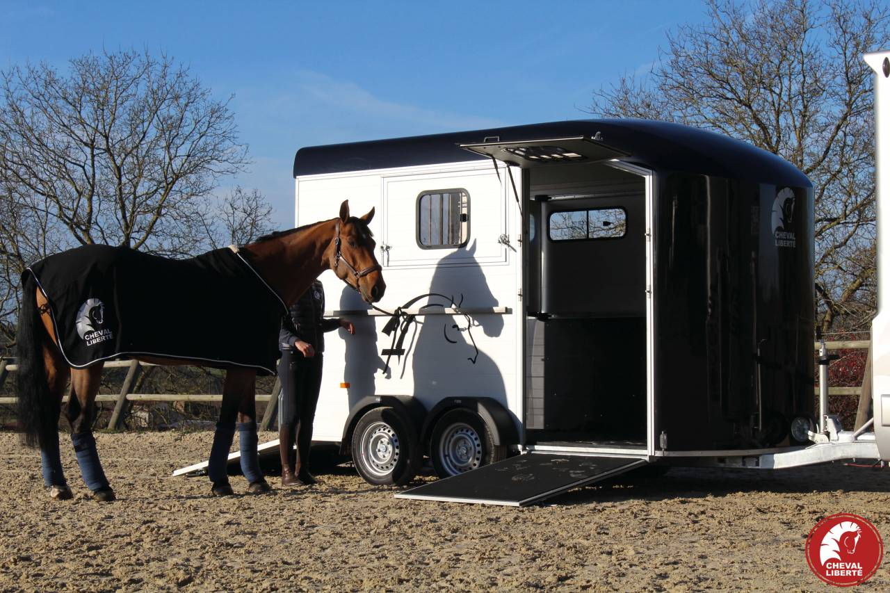 Trailer Cheval Liberté MAXI 2 2 Cavalli 2024 Nuovo