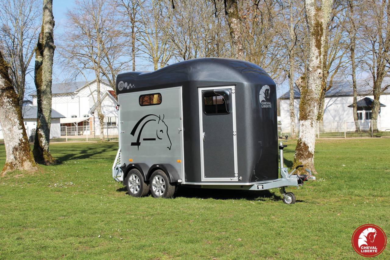 Trailer Cheval Liberté Gold 3 2 Cavalli 2024 Nuovo