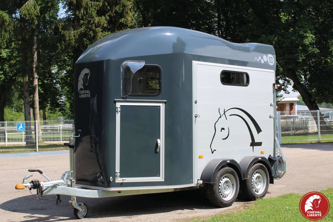 Trailer Cheval Liberté Gold 3 2 Cavalli 2024 Nuovo